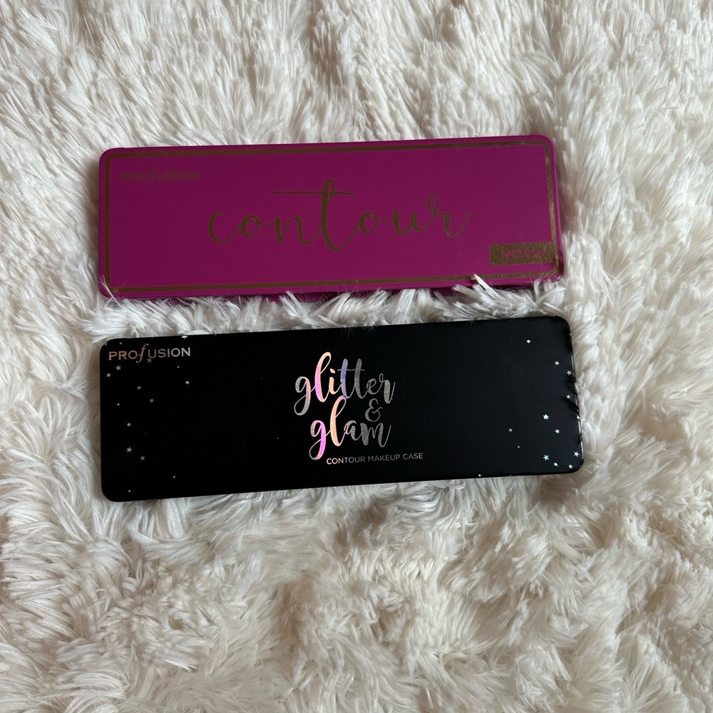 NIB Profusion Set of 2 Contour Palettes